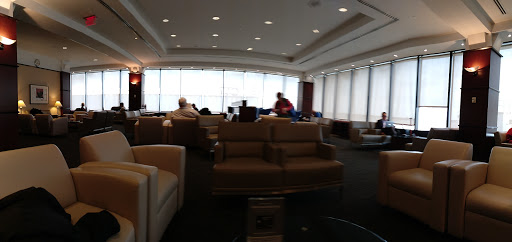 Lounge «United Club», reviews and photos, 5300 Riverside Dr, Cleveland, OH 44135, USA