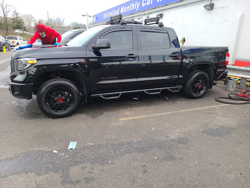 Car Wash «Mr Suds Car Wash», reviews and photos, 989 Sunrise Hwy, Bay Shore, NY 11706, USA