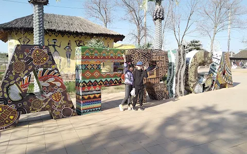 Shymkent Zoo image