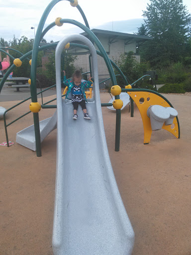 Community Center «Center at Norpoint, Pool and Community Center», reviews and photos, 4818 Nassau Ave NE, Tacoma, WA 98422, USA