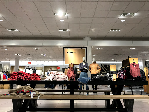 Department Store «Nordstrom at the Americana at Brand», reviews and photos, 102 Caruso Ave, Glendale, CA 91210, USA