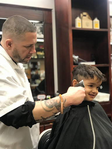 Hair Salon «Modern Male Barber Shop», reviews and photos, 7 E Temple Ave, Sellersville, PA 18912, USA