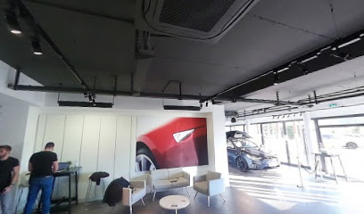Tesla Store - Aix-en-Provence