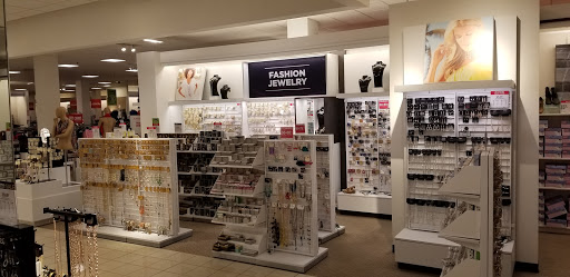 Department Store «JCPenney», reviews and photos, 14301 Burnhaven Dr, Burnsville, MN 55306, USA