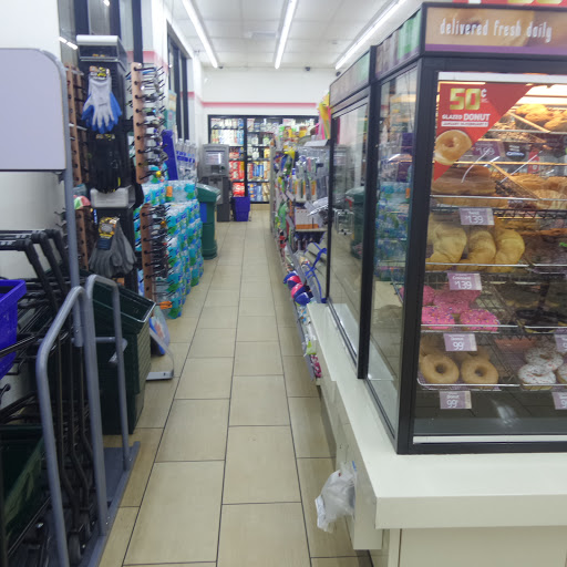 Convenience Store «7-Eleven», reviews and photos, 6348 Collins Ave, Miami Beach, FL 33141, USA