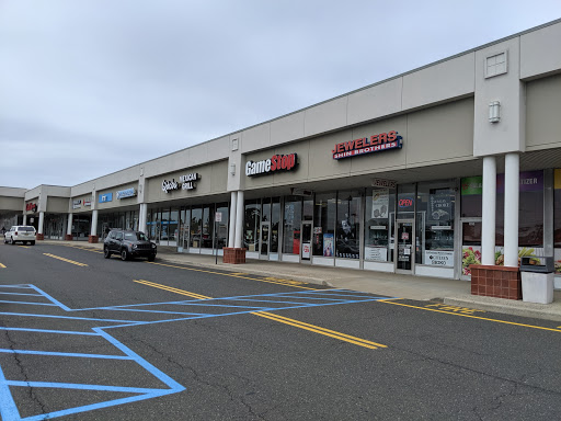 Shopping Mall «Wick Shopping Plaza», reviews and photos, 561 US-1, Edison, NJ 08817, USA