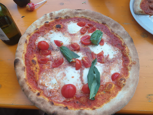 Pizzeria Fantasy Naturno in Naturns, Provincia Autonoma di Bolzano – Alto Adige
