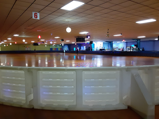 Amusement Center «Sk8erz Family Fun Center», reviews and photos, 415 Sha Ln, Spartanburg, SC 29307, USA