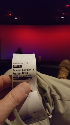 Movie Theater «B&B Theatres Shawnee 18», reviews and photos, 16301 Midland Dr, Shawnee, KS 66217, USA