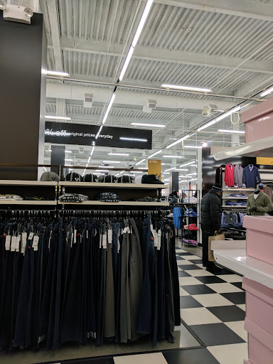 Department Store «Nordstrom Rack The Gallery At Westbury Plaza», reviews and photos, 1040 Old Country Rd, Garden City, NY 11530, USA