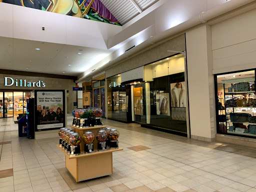 Shopping Mall «Coral Ridge Mall», reviews and photos, 1451 Coral Ridge Ave, Coralville, IA 52241, USA