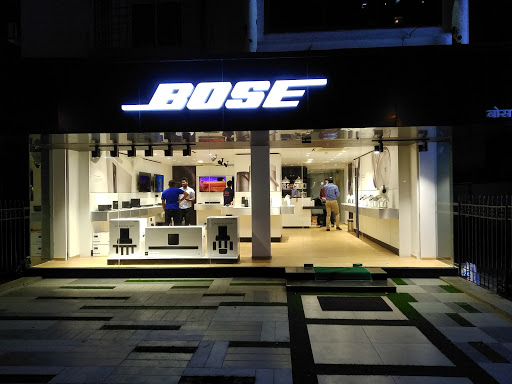 The Bose Store