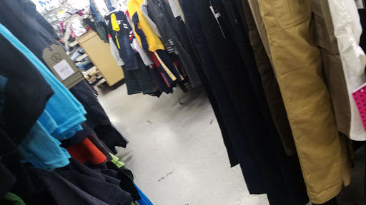 Discount Store «Factory 2-U (Fallas Discount Stores)», reviews and photos, 9691 Chapman Ave, Garden Grove, CA 92841, USA