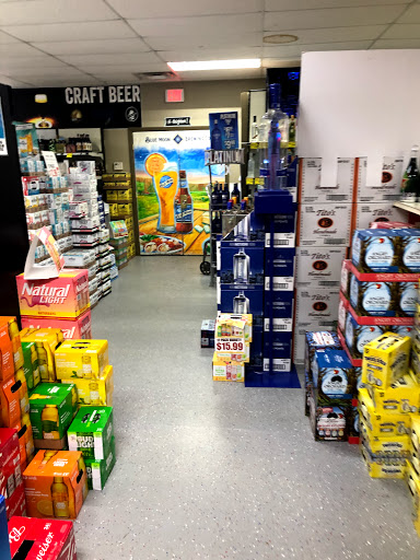 Liquor Store «Spirit Shop», reviews and photos, 657 Watertown Ave, Waterbury, CT 06708, USA