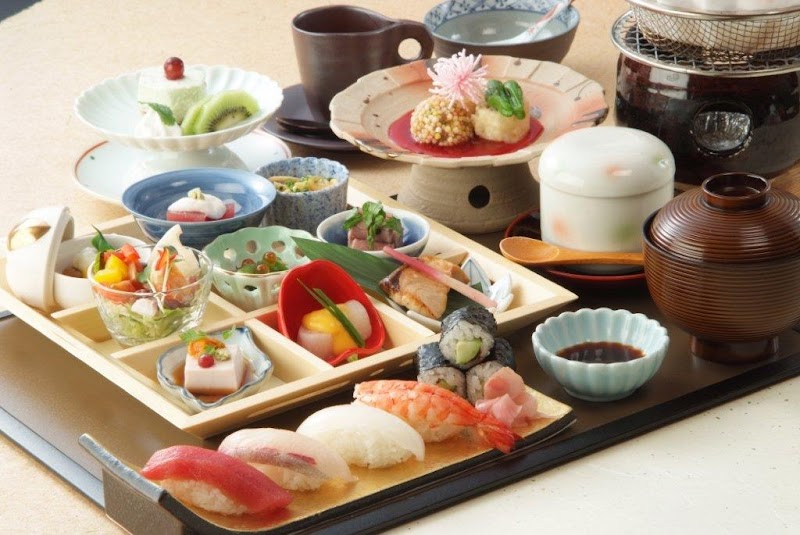 日本料理 魚つぐ