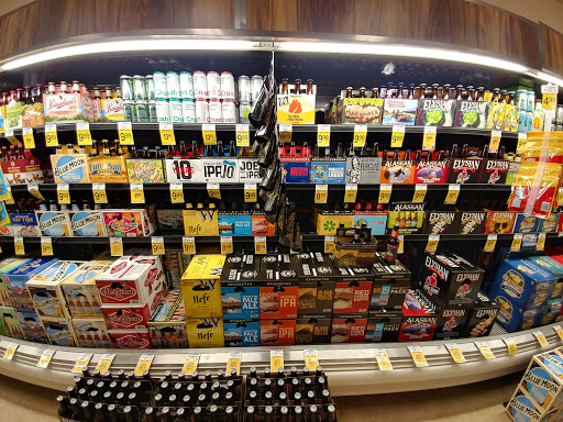 Grocery Store «Safeway», reviews and photos, 6911 Coal Creek Pkwy SE, Newcastle, WA 98059, USA