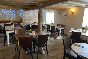 The Crown Inn Southam | Pub & Dining