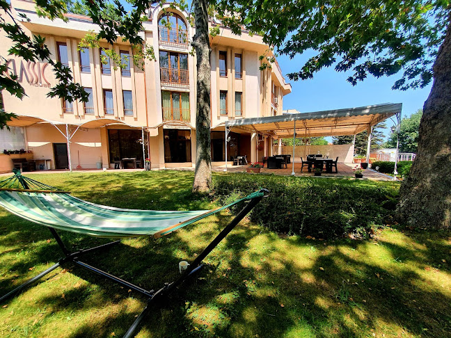 Хотел „Класик“ - Варна