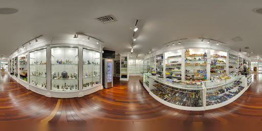 The U Smoke Shop, 5827 Sunset Dr, South Miami, FL 33143, USA, 