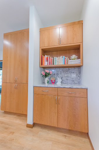 Kitchen Remodeler «Duenke Cabinet Co», reviews and photos, 14436 Manchester Rd, Manchester, MO 63011, USA