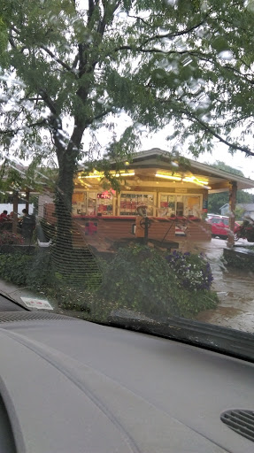 Ice Cream Shop «Captain Sundae», reviews and photos, 537 W Main Ave, Zeeland, MI 49464, USA