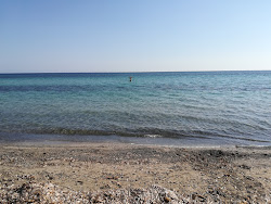 Foto de Spiaggia di Capo Feto com linha costeira longa e reta