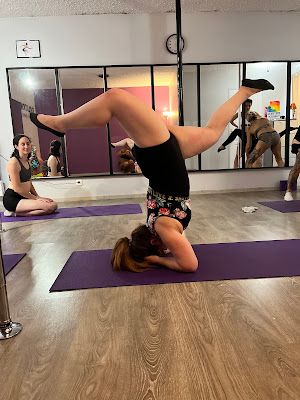 ÉVOLUTION POLE DANCE à Pons