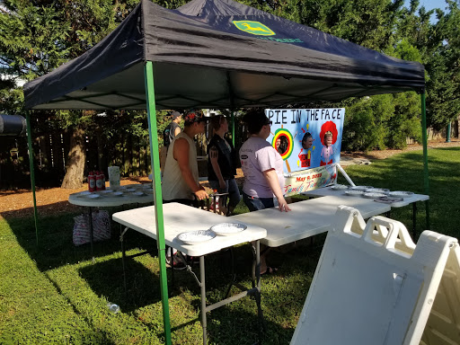 Ice Cream Shop «C&C Frozen Treats», reviews and photos, 409 E Main St, Front Royal, VA 22630, USA