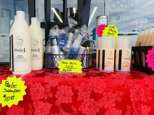 Beauty Salon «Studio 1 Hair Salon & Spa», reviews and photos, 16821 Crabbs Branch Way, Rockville, MD 20855, USA