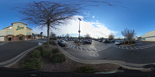 Grocery Store «Lowes Foods on Strickland Road», reviews and photos, 9600 Strickland Rd, Raleigh, NC 27615, USA