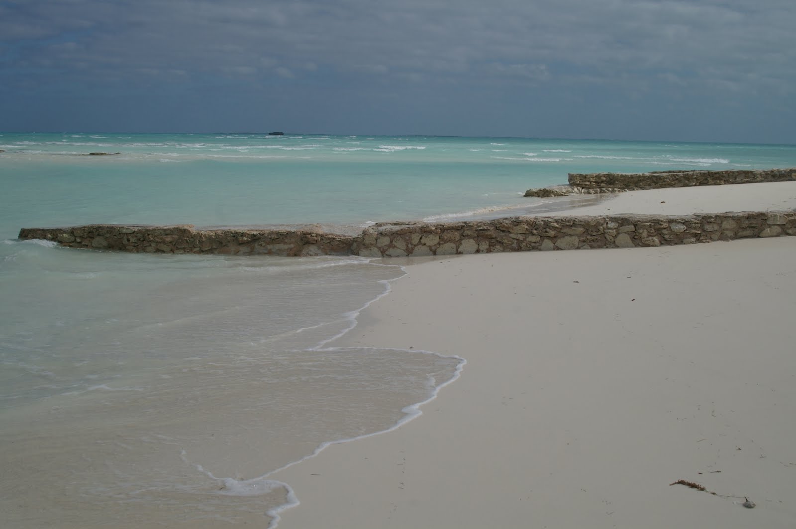 Zdjęcie Leeward beach z poziomem czystości głoska bezdźwięczna