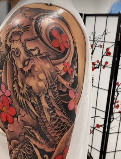 Find arm band tattoo ideas for your next unique tattoo in Vienna at Vienna Tattoo Studio