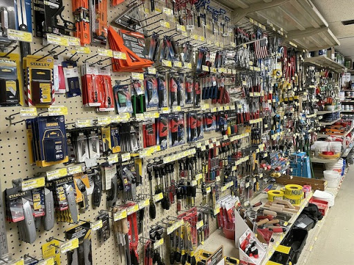 Hardware Store «Waukee Hardware & Rent It Center», reviews and photos, 380 6th St, Waukee, IA 50263, USA