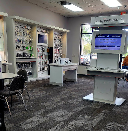 Cell Phone Store «GoWireless Verizon Authorized Retailer», reviews and photos, 13711 S Tamiami Trail #6, Fort Myers, FL 33912, USA