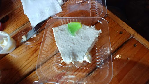 Barbecue Restaurant «Warthog Barbeque Pit», reviews and photos, 4921 20th St E, Fife, WA 98424, USA