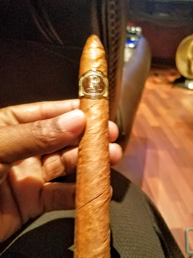 Cigar Shop «Fair Oaks Cigar Lounge», reviews and photos, 1000 Bristol St N # 7, Newport Beach, CA 92660, USA