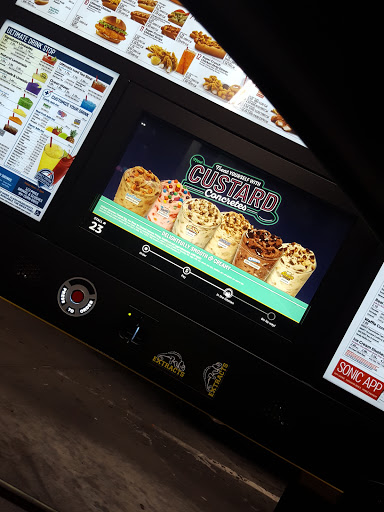 Fast Food Restaurant «Sonic Drive-In», reviews and photos, 6921 Cameron Blvd, Gilroy, CA 95020, USA
