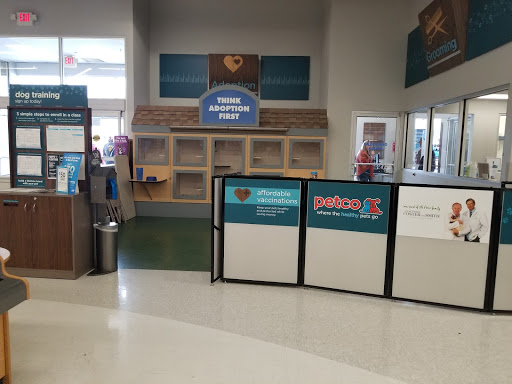 Pet Supply Store «Petco Animal Supplies», reviews and photos, 4751 W 29th St, Greeley, CO 80634, USA