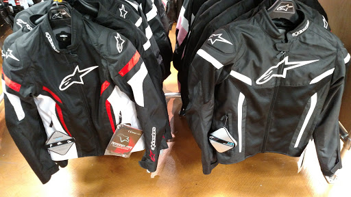 Motorcycle Parts Store «Cycle Gear», reviews and photos, 1765 NE 163rd St, North Miami Beach, FL 33162, USA