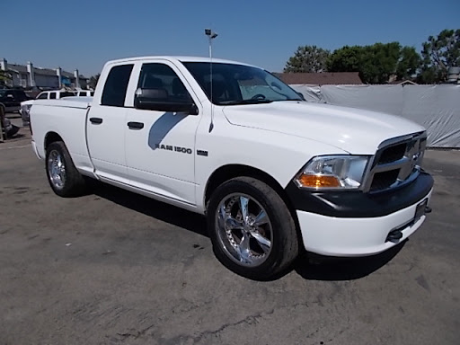 Car Dealer «Sunset Car Company», reviews and photos, 1201 N Harbor Blvd, Santa Ana, CA 92703, USA