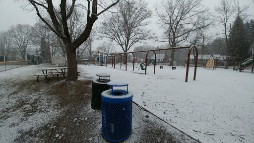 Park «Collins Street Playground», reviews and photos, 37 Collins Ave, Amesbury, MA 01913, USA