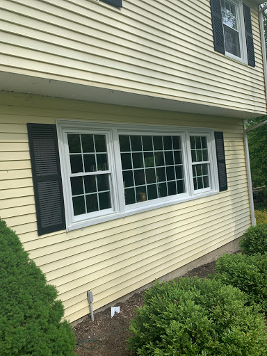 Roofing Contractor «White Home Products», reviews and photos, 225 Benton St, Stratford, CT 06615, USA