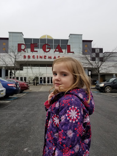 Movie Theater «Regal Cinemas Warrington Crossing 22 & IMAX», reviews and photos, 140 Easton Rd, Warrington, PA 18976, USA