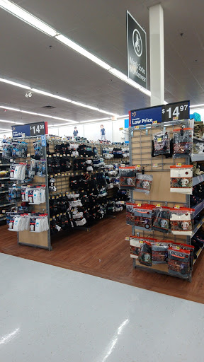 Discount Store «Walmart», reviews and photos, 1180 Fall River Ave, Seekonk, MA 02771, USA