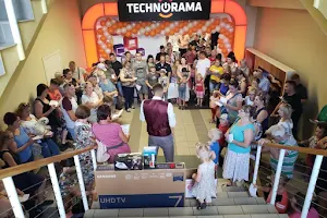 TECHNORAMA image