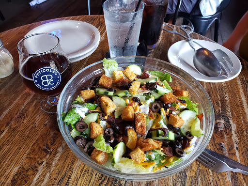 Pizza Restaurant «Cadillac Pizza Pub», reviews and photos, 112 S Kentucky St, McKinney, TX 75069, USA