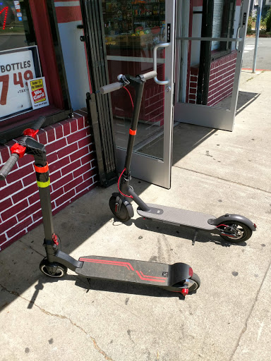 Liquor Store «M & M Liquor & Grocery Store», reviews and photos, 2051 Scott St, San Jose, CA 95128, USA