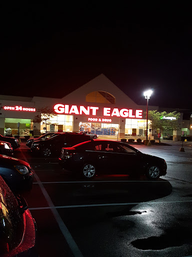 Supermarket «Giant Eagle Supermarket», reviews and photos, 27264 Lorain Rd, North Olmsted, OH 44070, USA