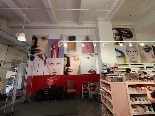 Cosmetics Store «Cosmetic Market», reviews and photos, 15 E 37th St, New York, NY 10016, USA