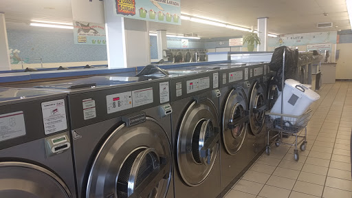 Laundromat «Superior Laundry», reviews and photos, 8013 Norwalk Blvd, Whittier, CA 90606, USA